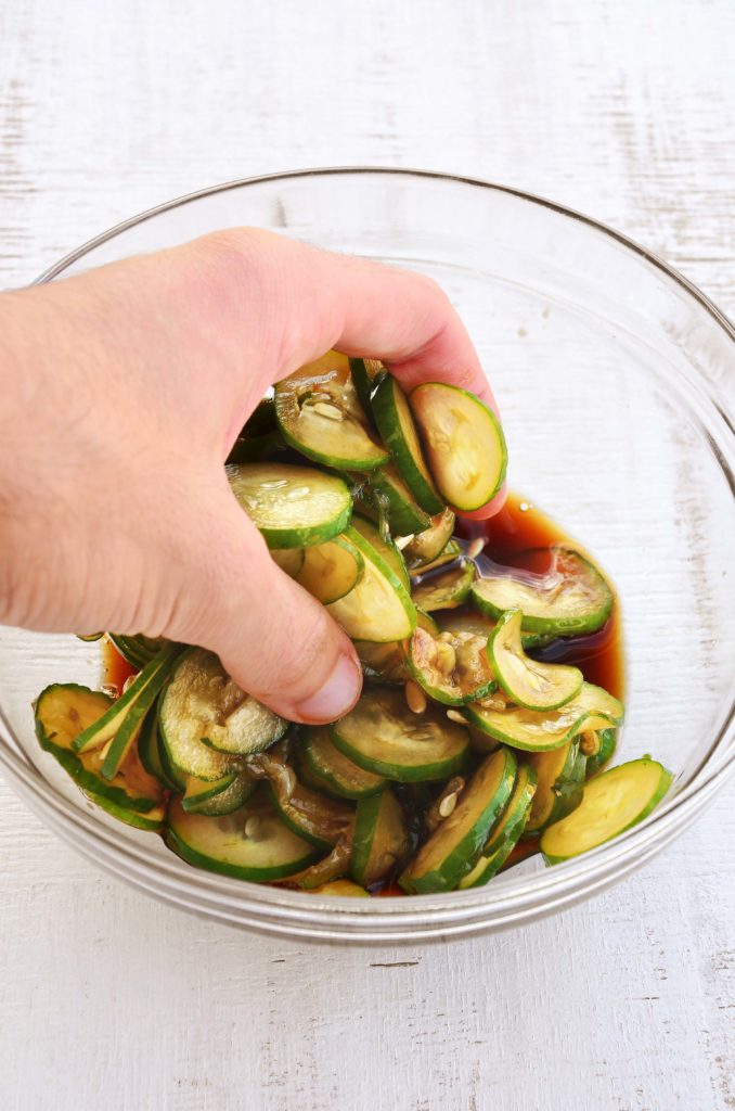 Preparando a salada