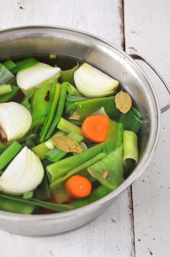 Caldo de legumes caseiro fácil